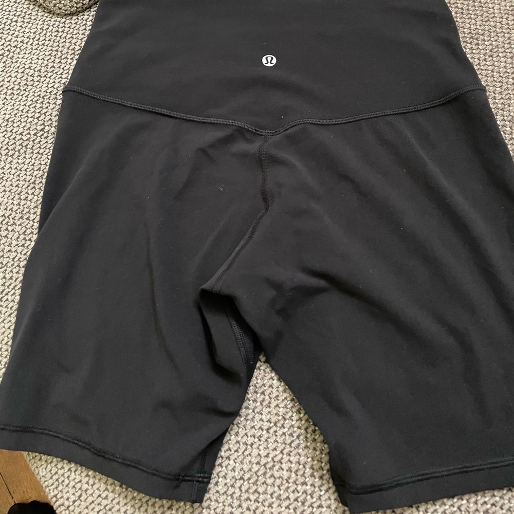 lululemon bike shorts size 8